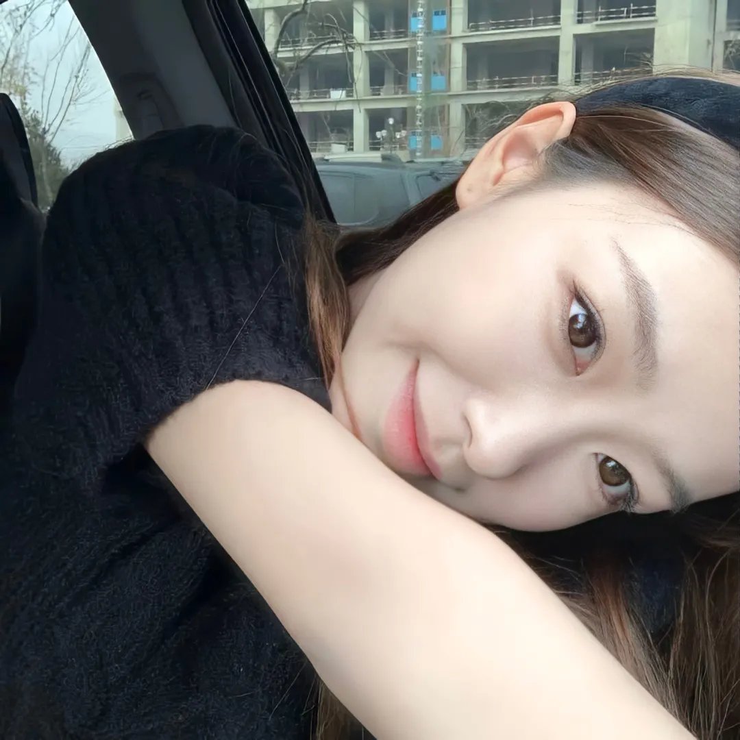 活阎王的软萌小甜包